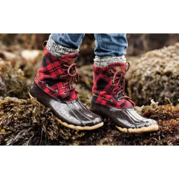 womens sperry plaid duck boots